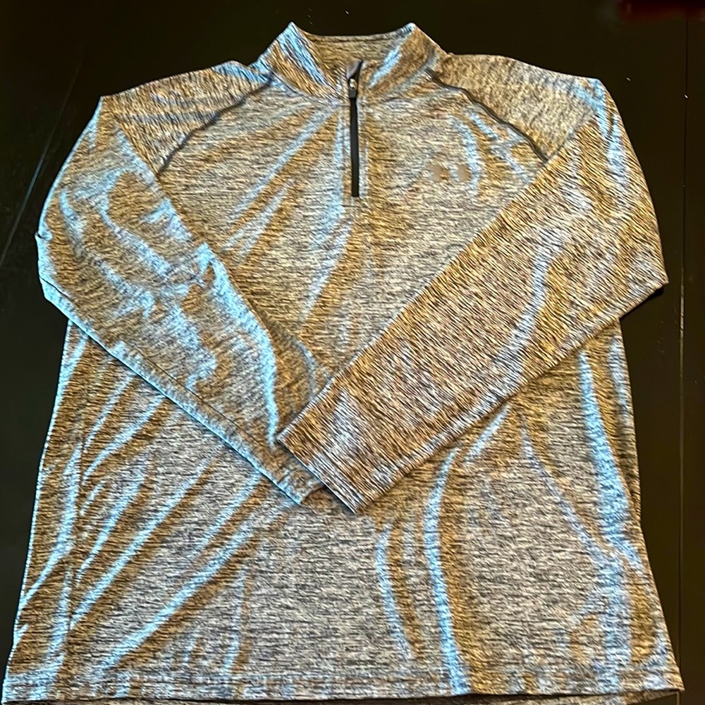 Under Armour heat gear quarter zip